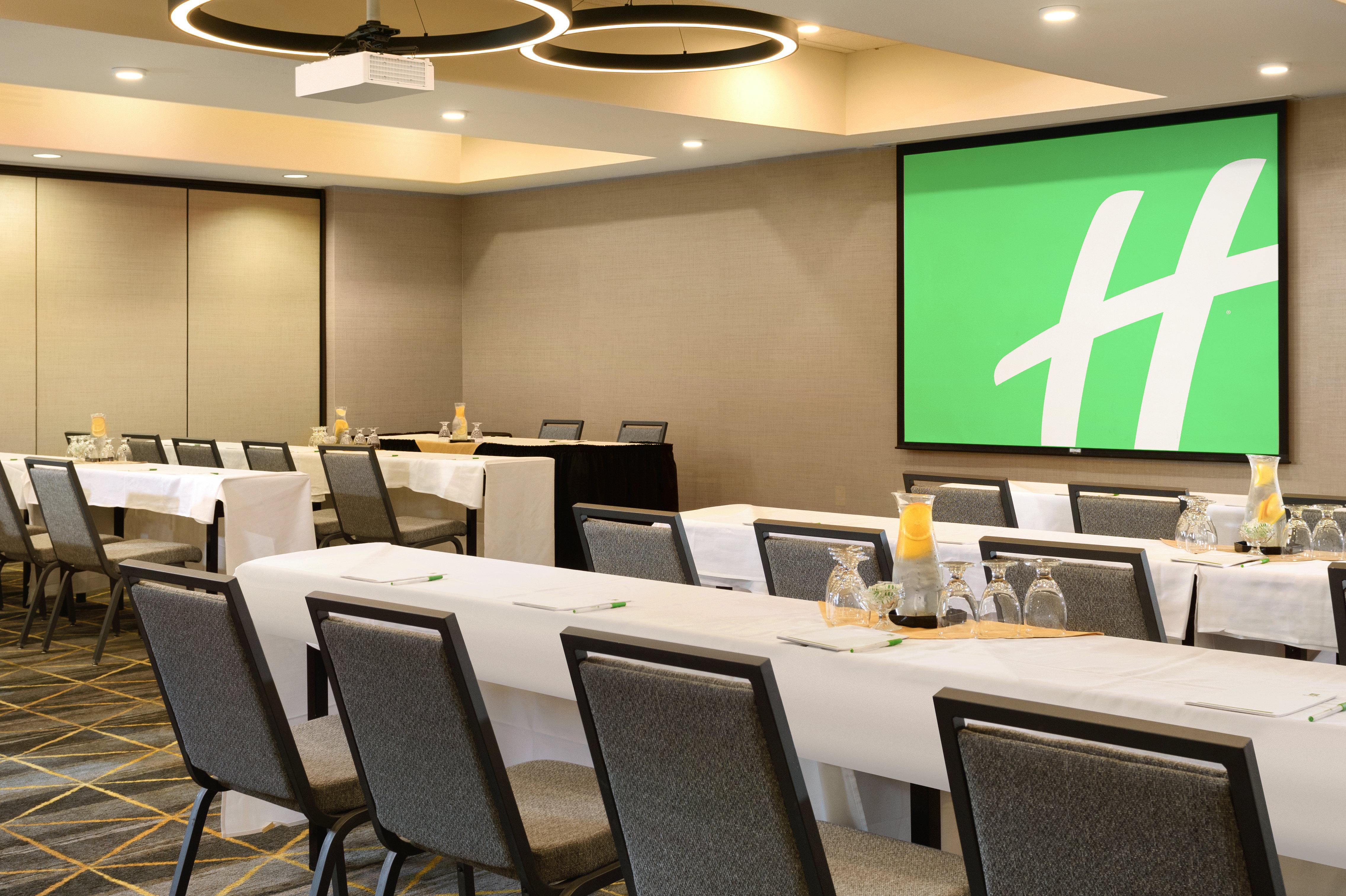 Holiday Inn Oakland Airport By Ihg Exterior photo