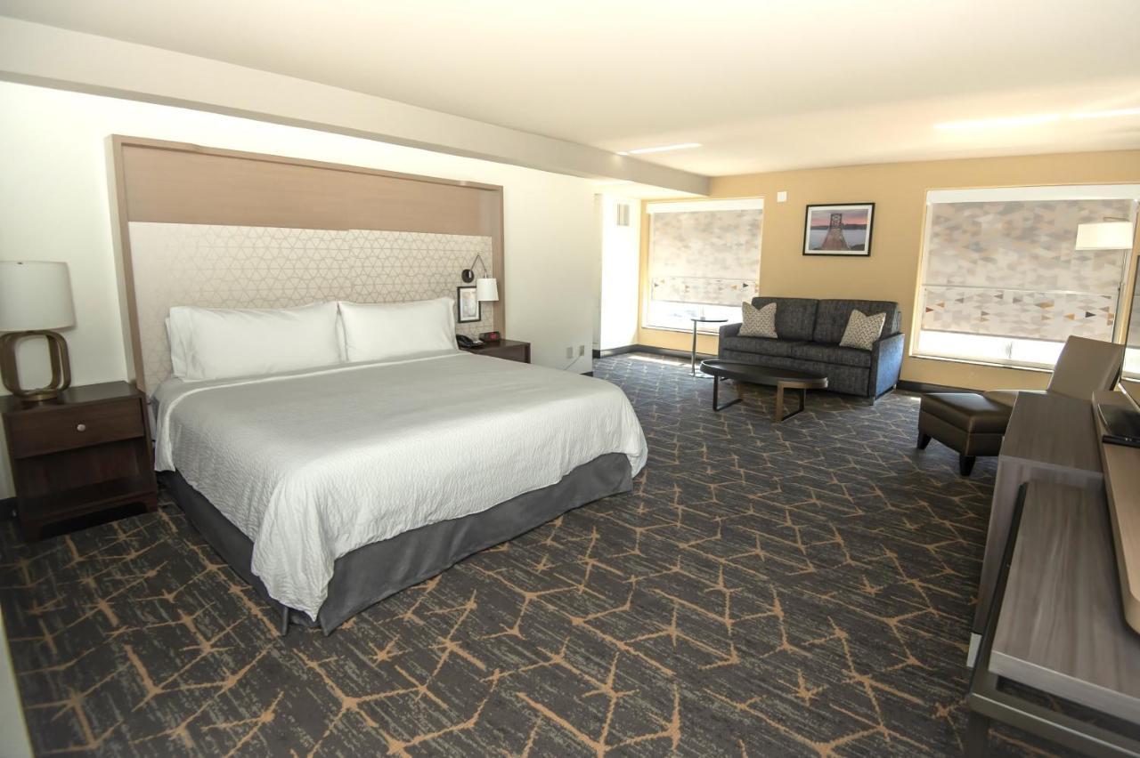 Holiday Inn Oakland Airport By Ihg Exterior photo